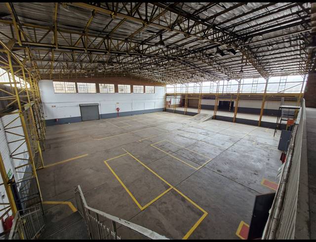 2,722M² WAREHOUSE TO LET IN BENROSE